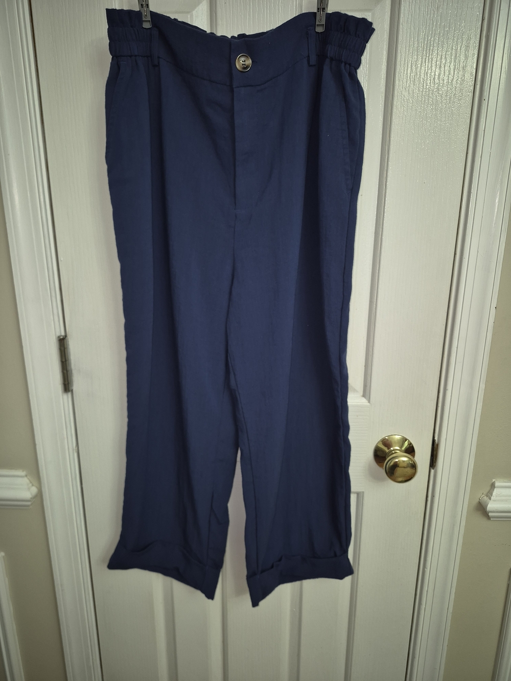 HALARA High Waisted Zipper Pocket Cropped Linen-Feel Pants